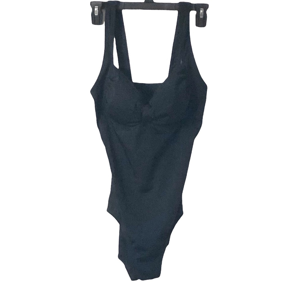 25% OFF Speedo Womens Black One piece Swimsuit  Size 10
